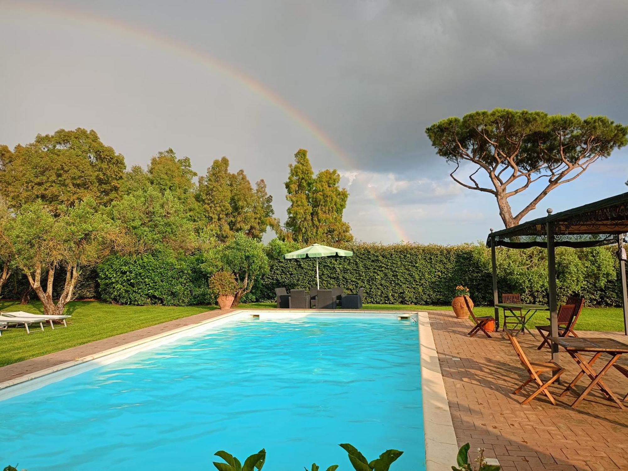 بوميتْسْيا Casale Di Tormaggiore Villa And Country Suites المظهر الخارجي الصورة