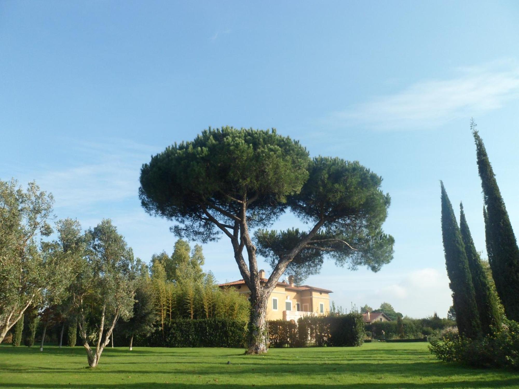 بوميتْسْيا Casale Di Tormaggiore Villa And Country Suites المظهر الخارجي الصورة