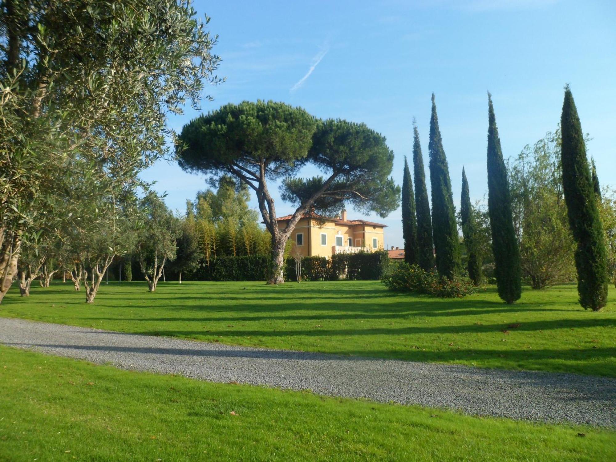 بوميتْسْيا Casale Di Tormaggiore Villa And Country Suites المظهر الخارجي الصورة