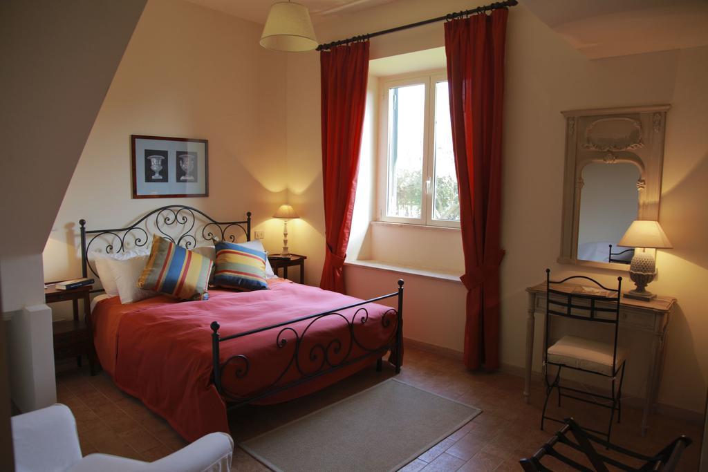 بوميتْسْيا Casale Di Tormaggiore Villa And Country Suites المظهر الخارجي الصورة
