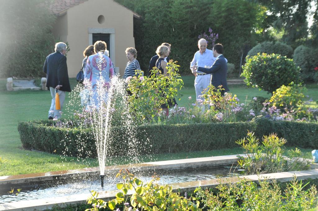 بوميتْسْيا Casale Di Tormaggiore Villa And Country Suites المظهر الخارجي الصورة