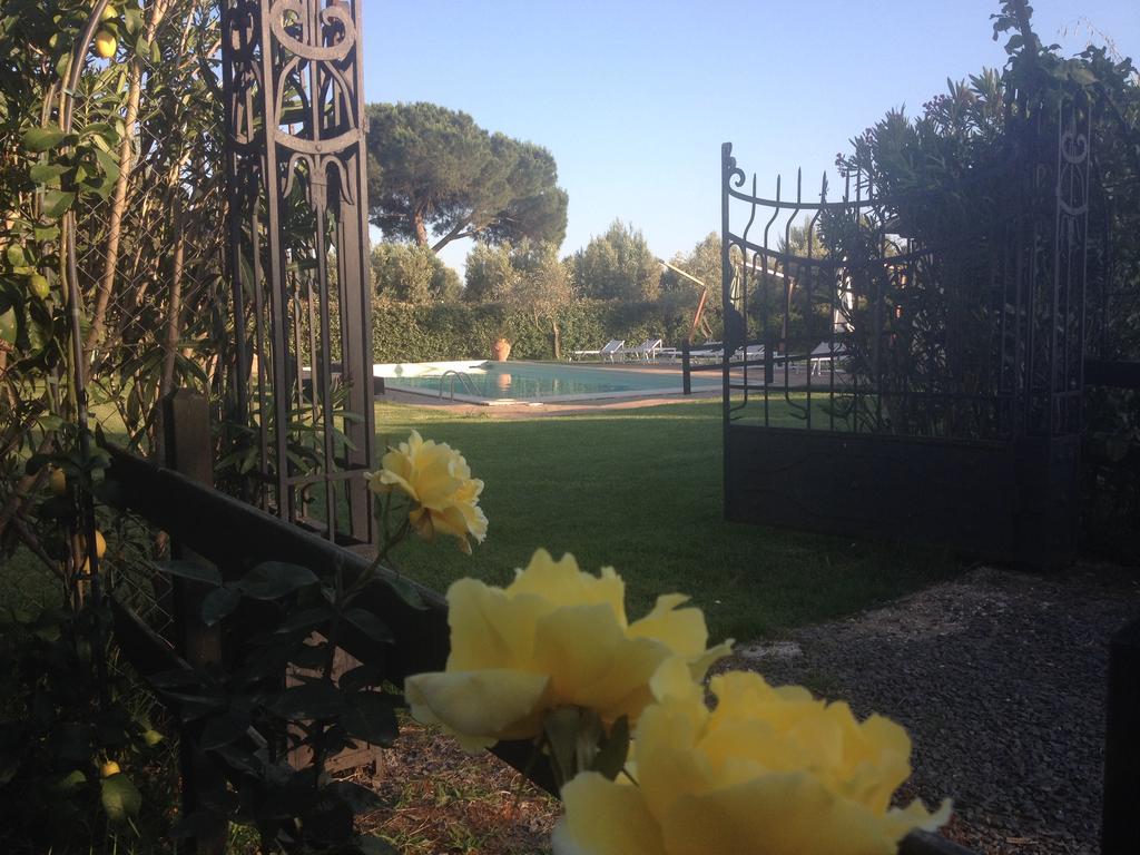 بوميتْسْيا Casale Di Tormaggiore Villa And Country Suites المظهر الخارجي الصورة