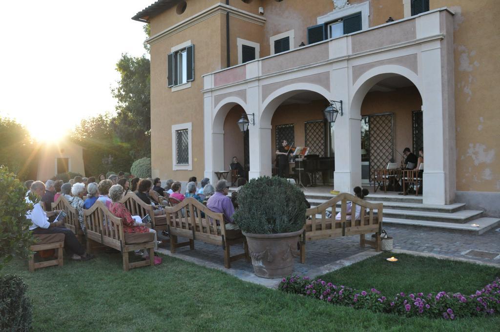 بوميتْسْيا Casale Di Tormaggiore Villa And Country Suites المظهر الخارجي الصورة
